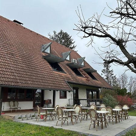 Gaestehaus Obsthof Gottenheim ภายนอก รูปภาพ
