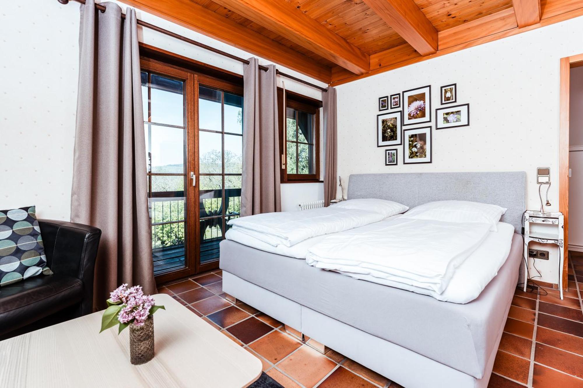 Gaestehaus Obsthof Gottenheim ภายนอก รูปภาพ